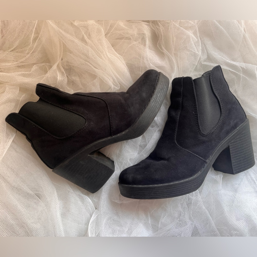 Topshop Chelsea Boot